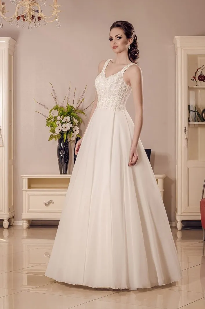 ---A line style tailored wedding dress with clean line with straps and V-neck, bodice decorated with lace and beads, wide organz