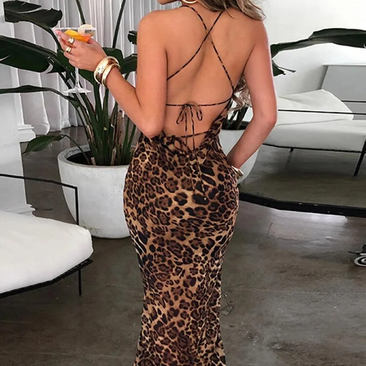 2023 Estate  Leopard Sling Dress per le donne Xshape scollo a V aderente abito longuette femminile elegante Backless Club Par