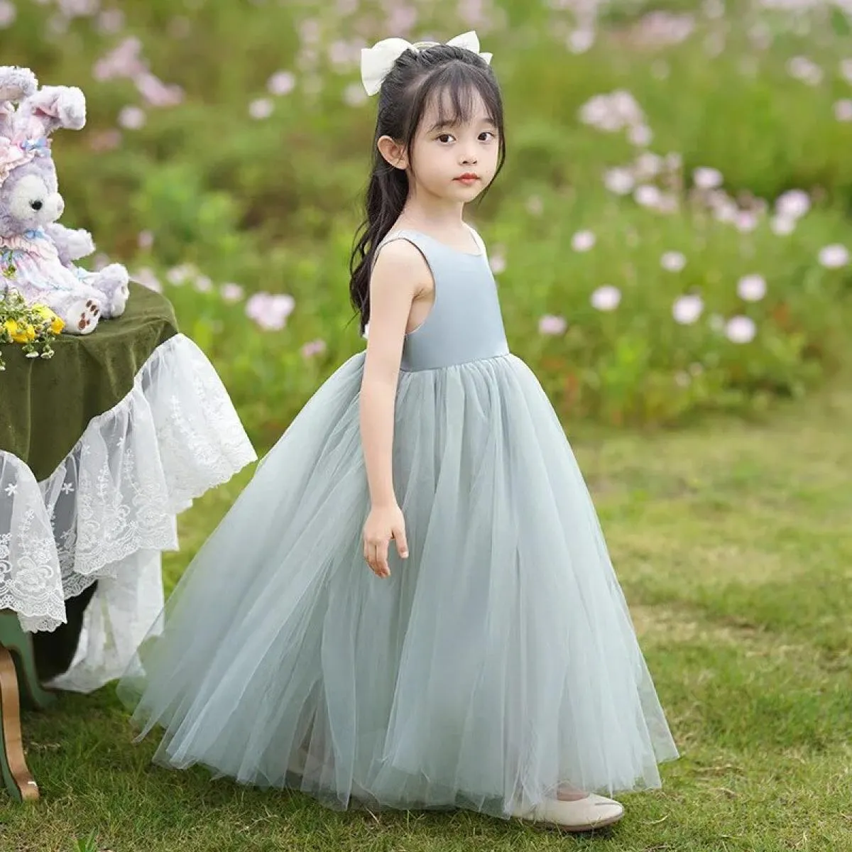 310 Years Old Children's Solid Color Dress Sleeveless Mesh Puffy Skirt Girls' Fashion Floor Sweeping Large Skirt Princes