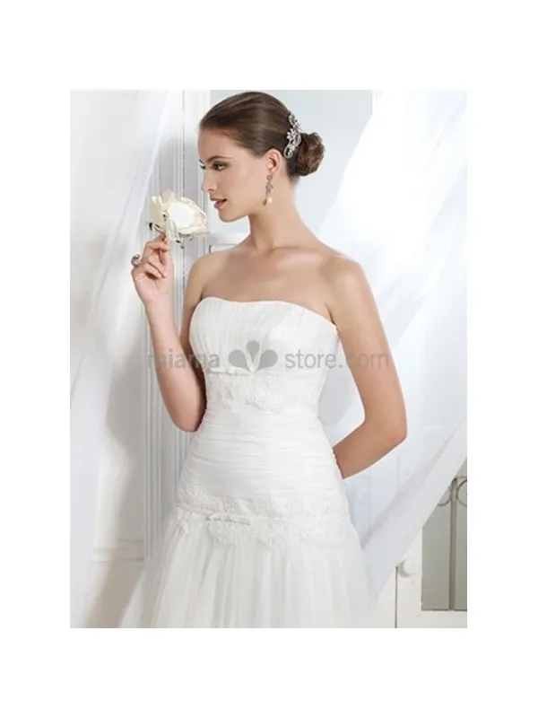 ASHLEY - A-line Strapless Chapel train Tulle Wedding dress