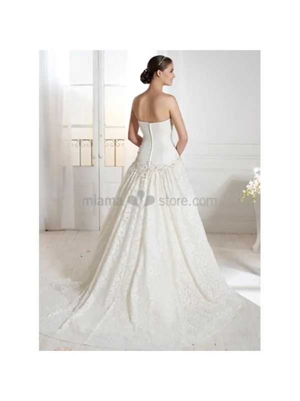 EMILY - A-line Sweetheart Chapel train Lace Wedding dress