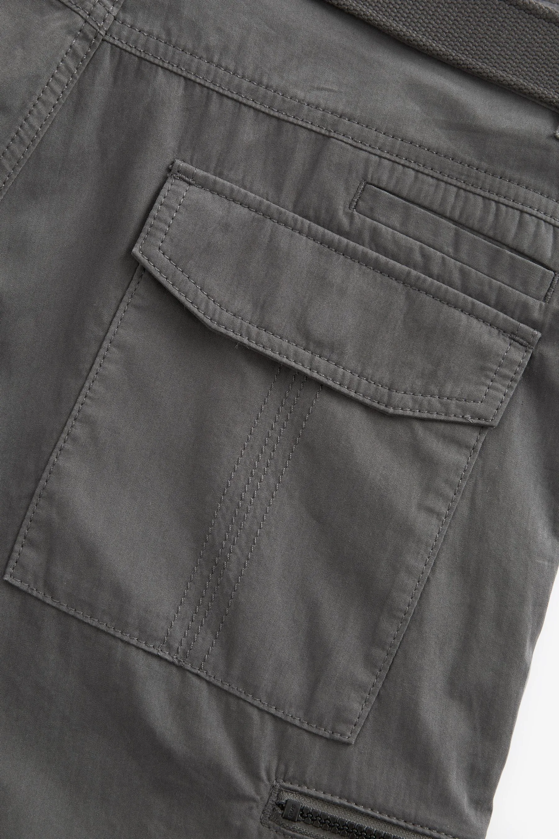 Pantaloni cargo tecnologici con cintura    